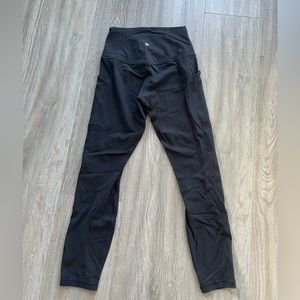 Lululemon Align with Pockets size 6